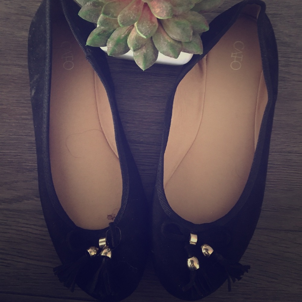 Black flats